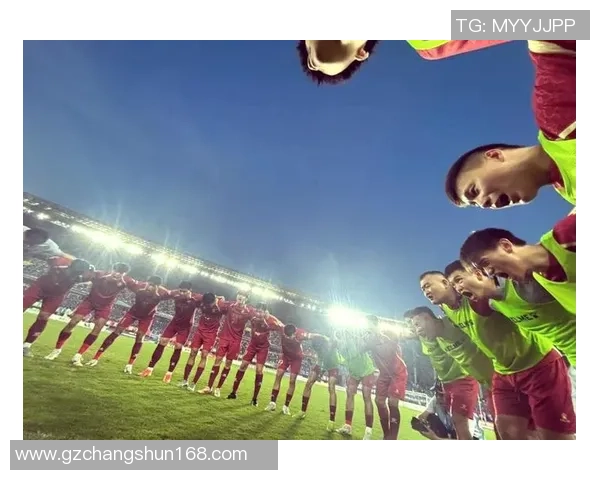 重温绿茵激情看球星经典动作视频展现足球魅力瞬间